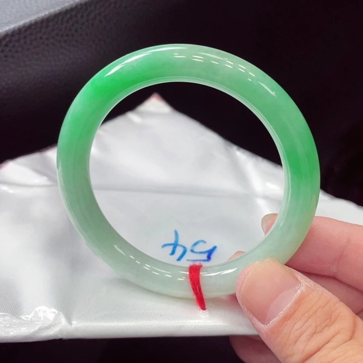 未镶嵌手镯翡翠翡翠
