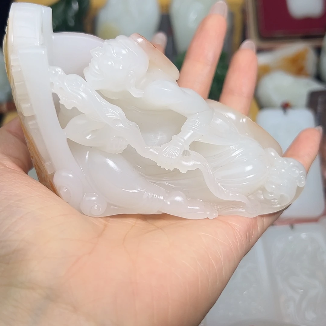 皮***皮和田玉未镶嵌把件