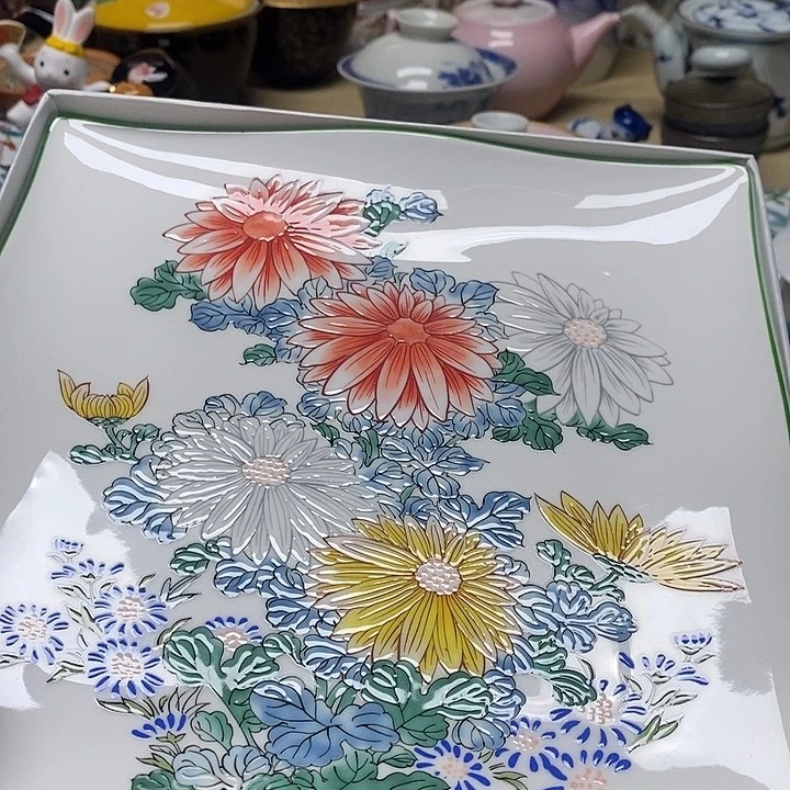 紫砂茶盘杯子的味道好浓我觉得还是可以理解