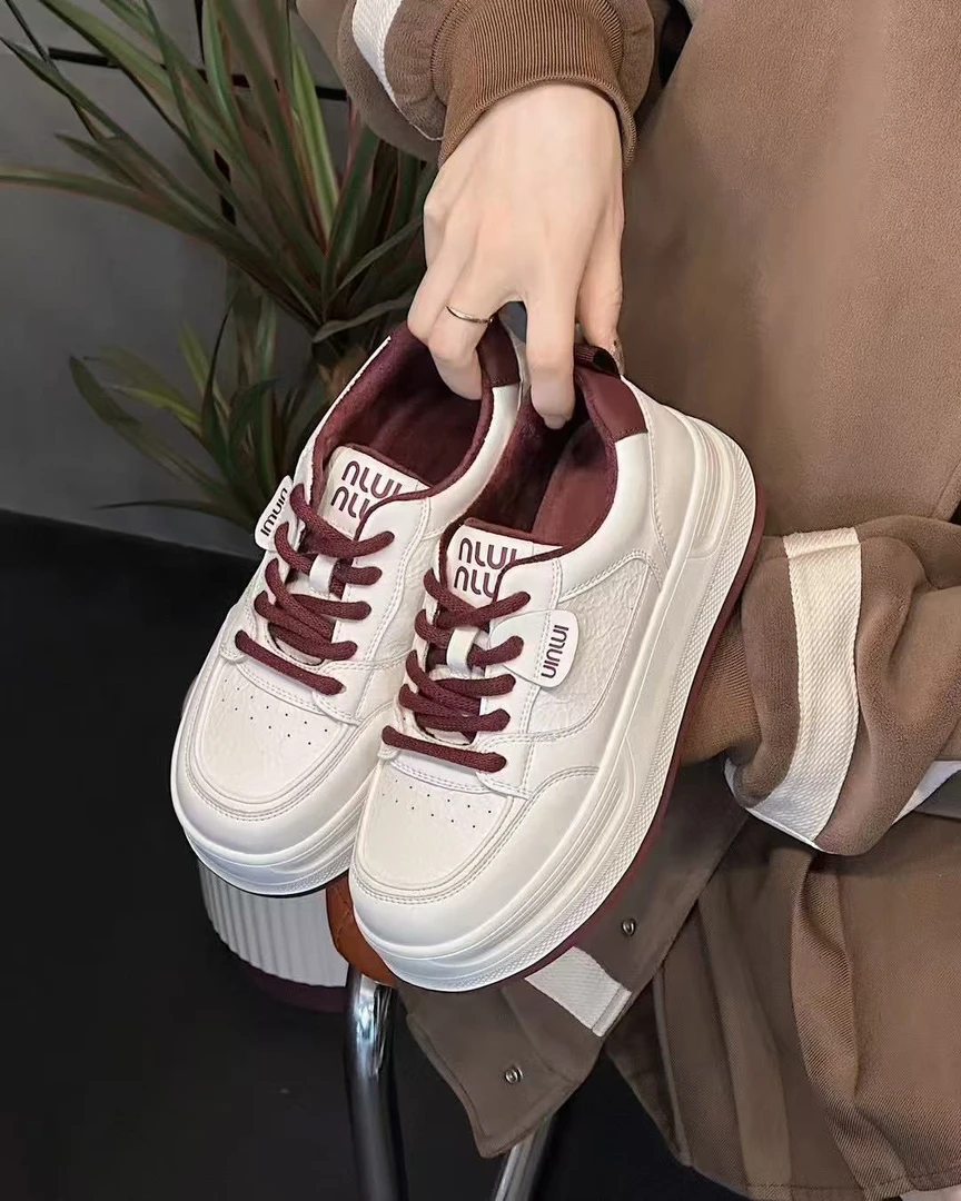 名足轩时尚百搭小白鞋新款加薄绒爆款厚底