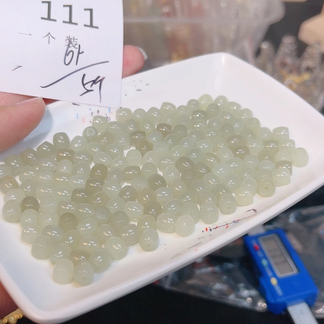 和田玉珠宝半成品未镶嵌111