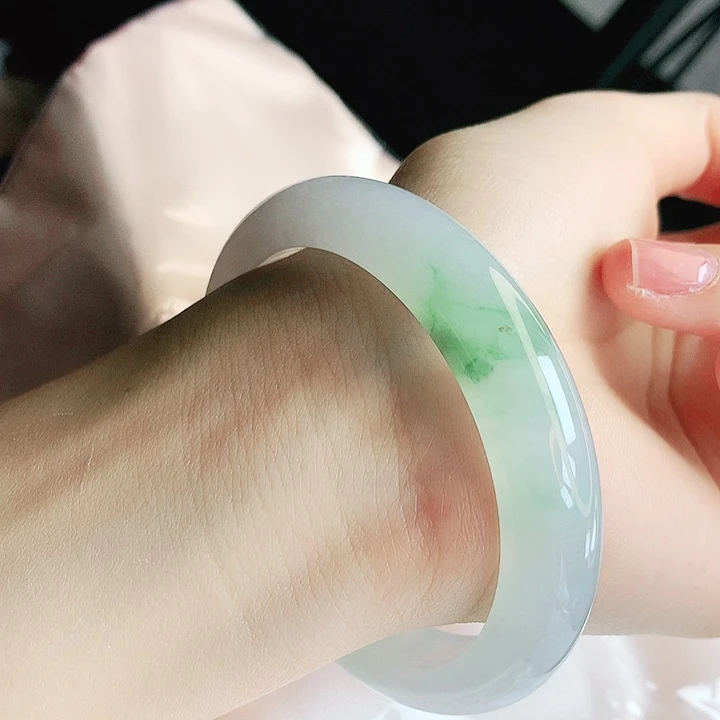 翡翠未镶嵌手镯缅甸天然a货翡翠手镯