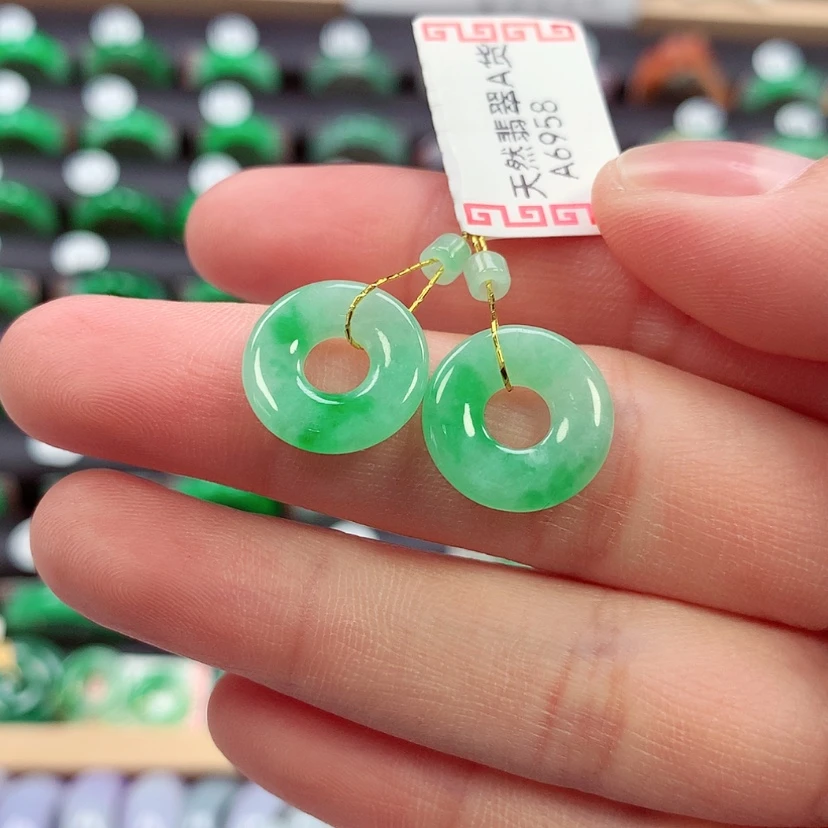 【闪购商品】未镶嵌戒指翡翠甜甜圈一对