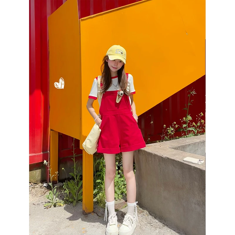韩版红色工装牛仔背带短裤女2025夏季新款宽松显瘦阔腿连体裤子潮