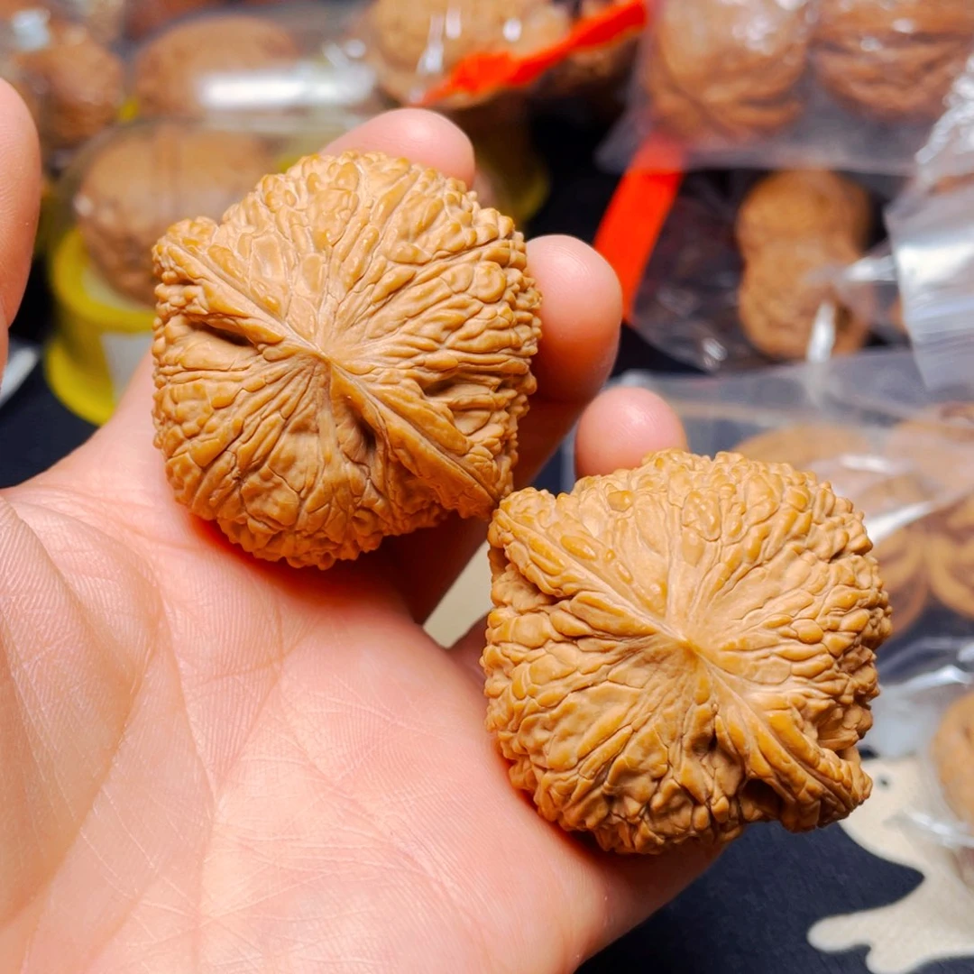 吊坠文玩核桃泥鳅背