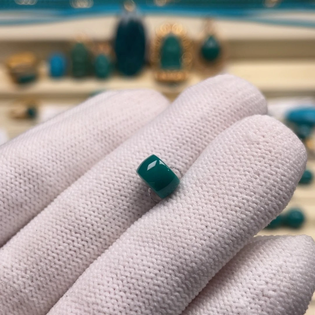 未镶嵌绿松石珠宝奇石7.7x5mm