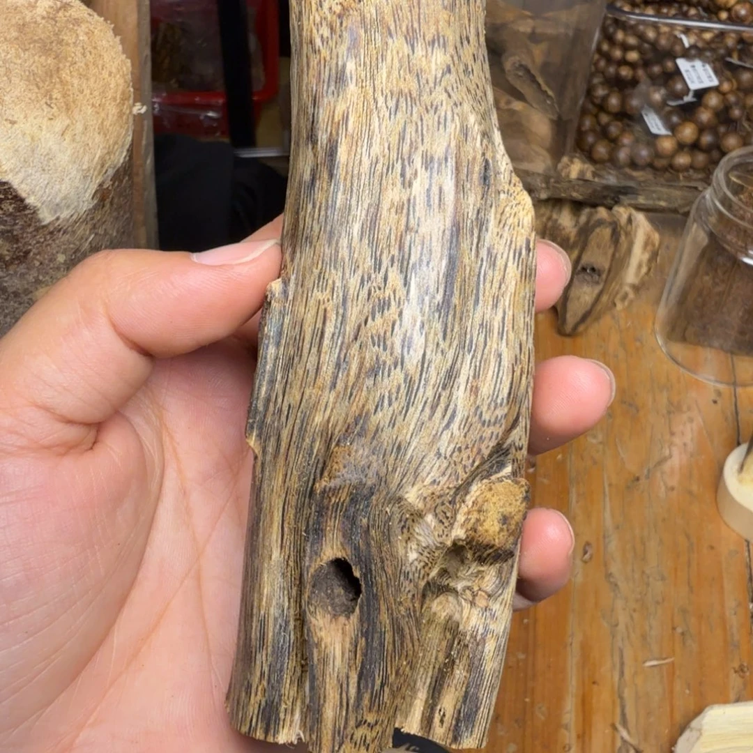 沉香块料沉香块料