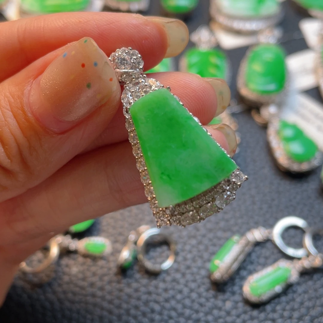 翡翠银S925镶嵌吊坠(不含链)