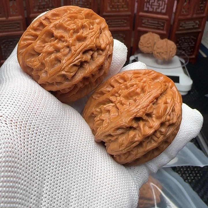 文玩核桃吊坠红锦鲤45肚