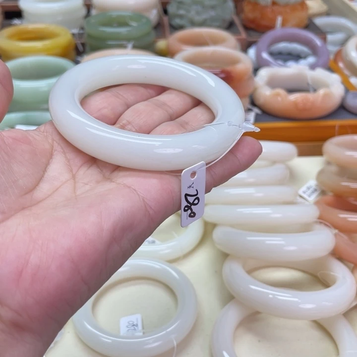 未镶嵌石英岩玉珠宝奇石阿****0