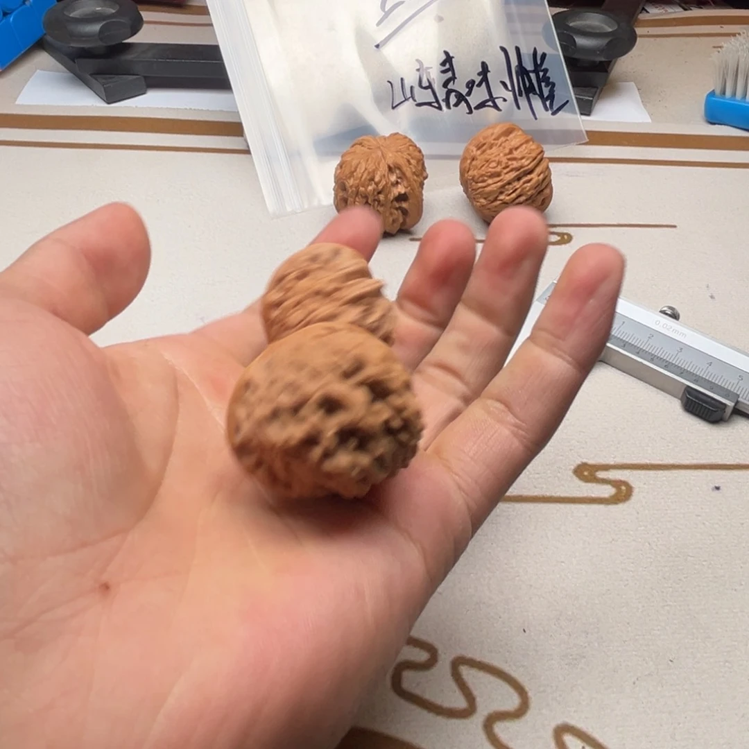 文玩核桃手把件亿核