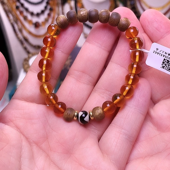 琥珀未镶嵌裸石8+