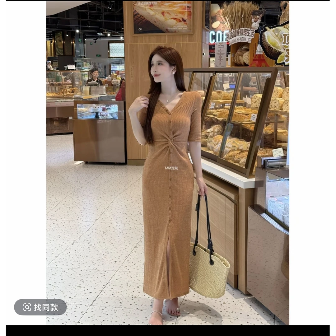 爱丁堡秋天秋阳暖色气质V领中袖开叉扭结收腰显瘦连衣裙