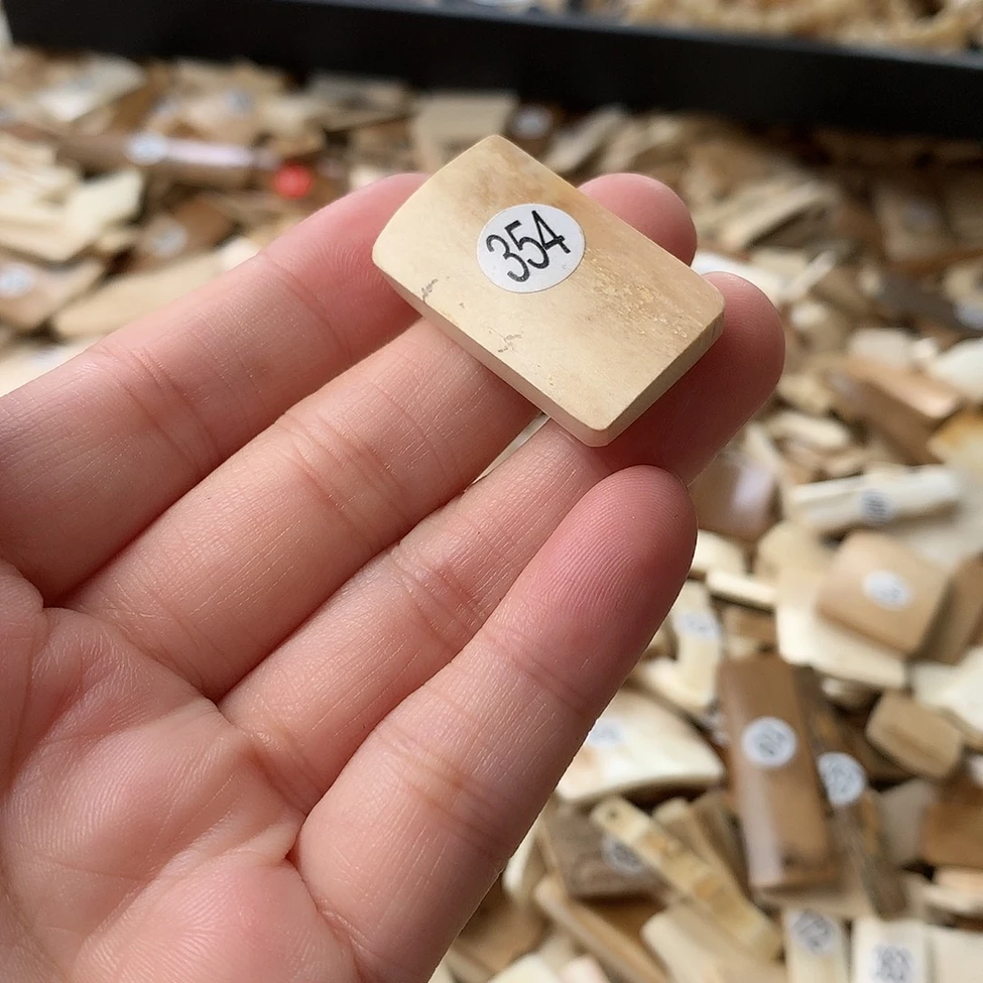 泥塑不打孔联系客服