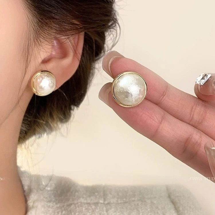 铜合金耳饰 法式馒头珠简约耳钉高级感气质圆形复古耳环个性耳饰