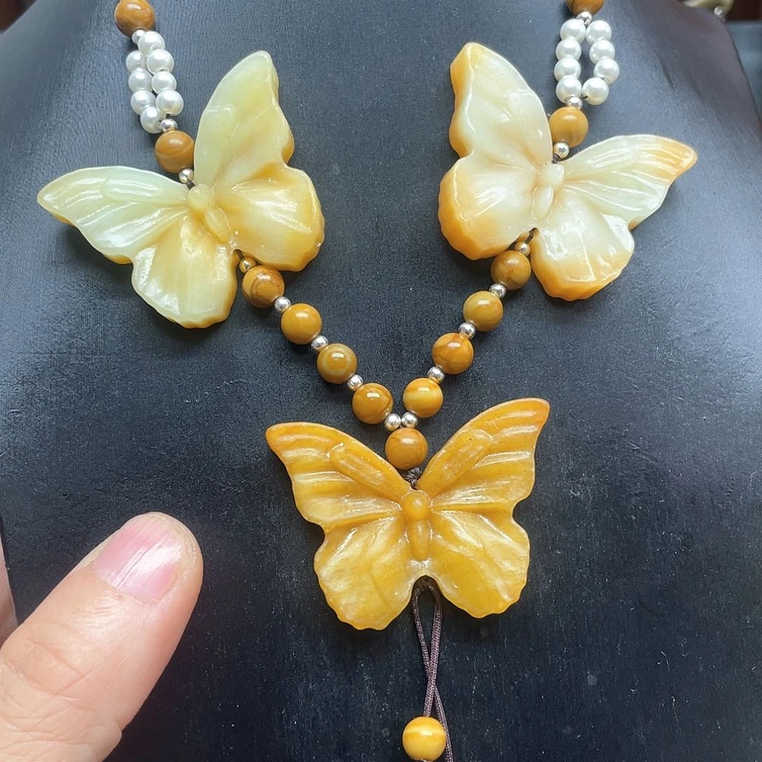 未镶嵌蛇纹石玉颈饰