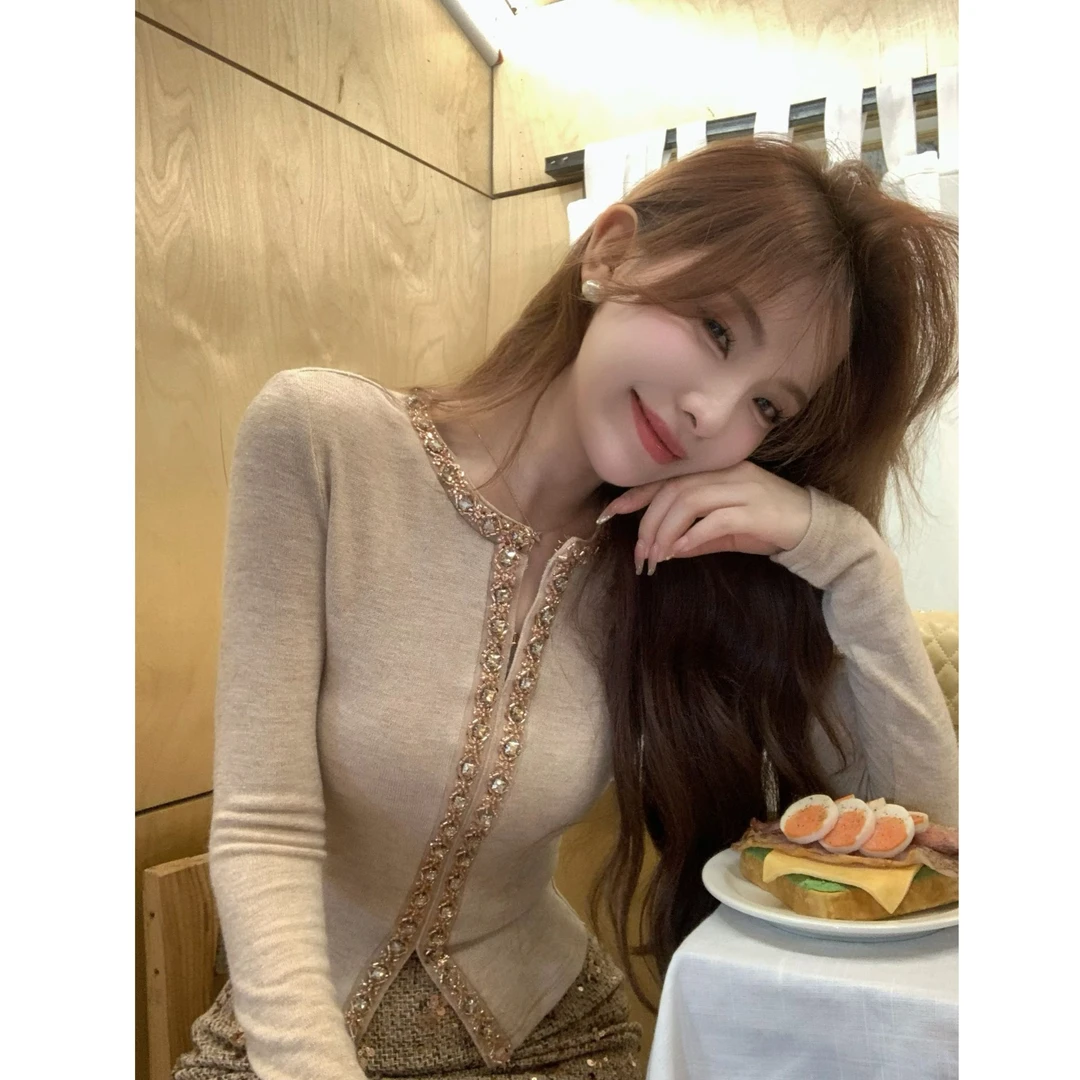 SZA【流光瑰梦】秋冬新款高级感气质小香风重工镶钻针织开衫A-2418