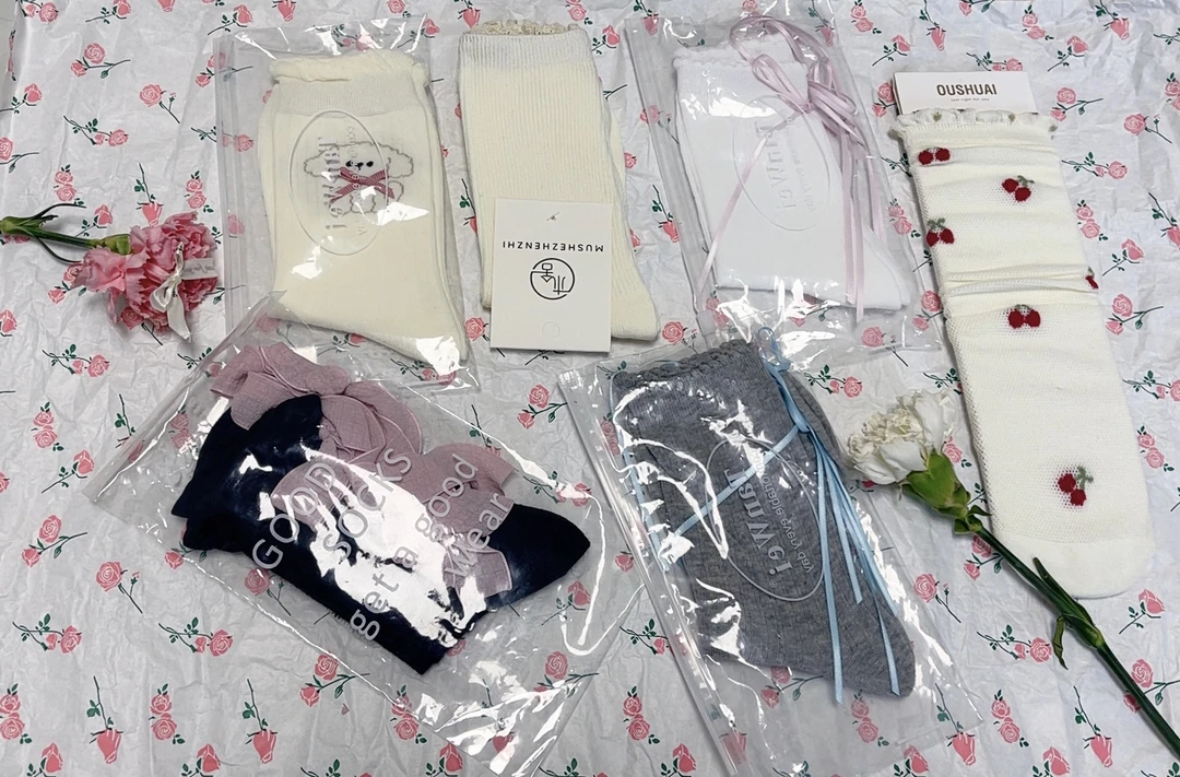 轻奢ins女袜  一组装