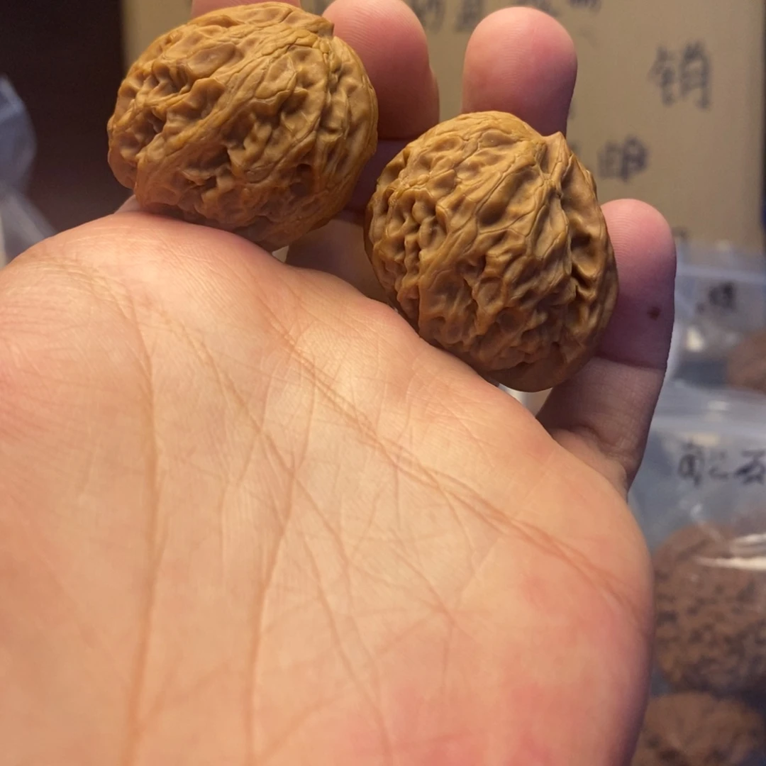 吊坠文玩核桃宫灯一根筋