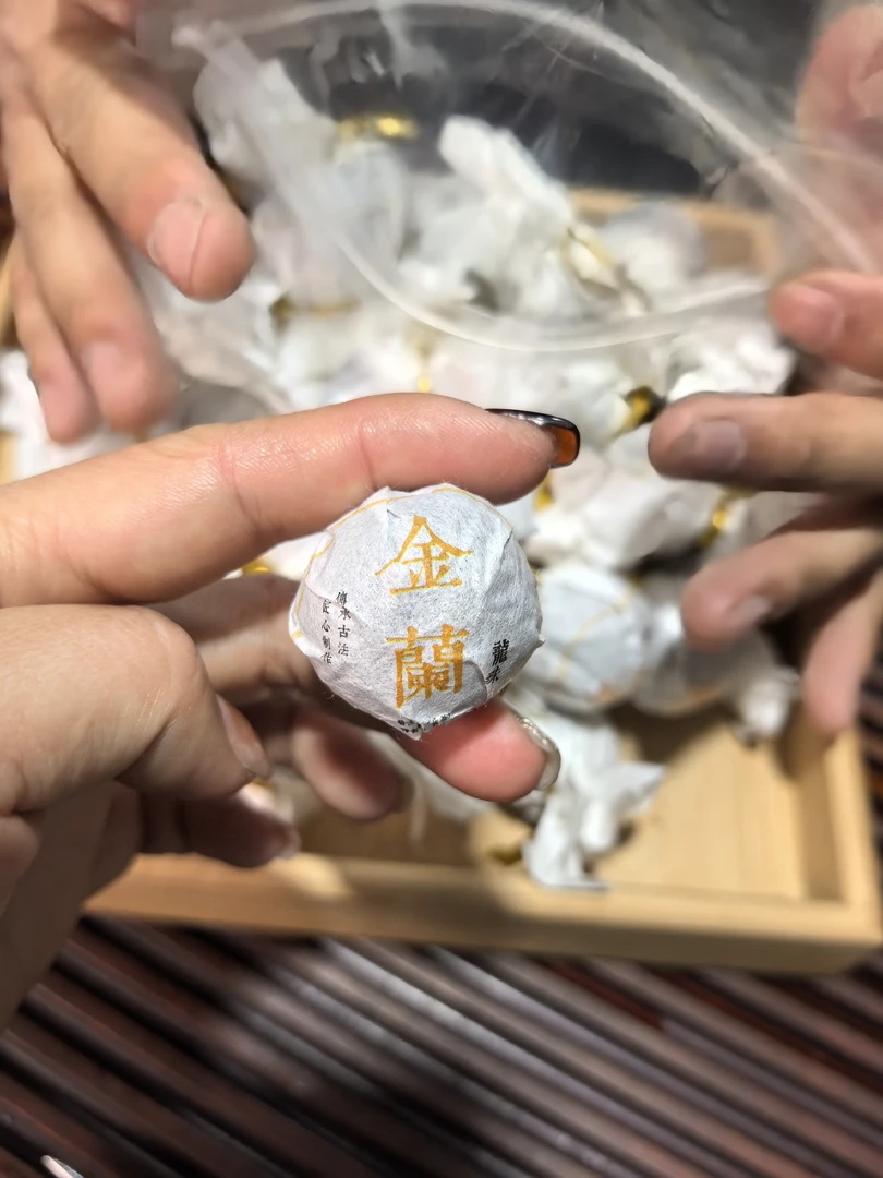 2023年金蘭春茶龙珠8克/颗