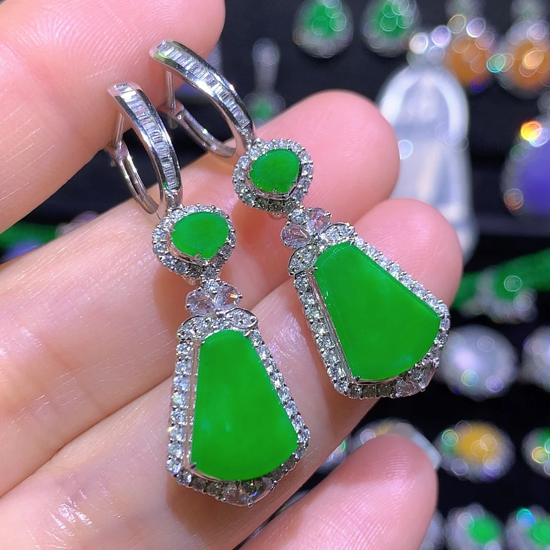 翡翠18K金镶嵌耳饰高冰满绿正阳绿无事牌