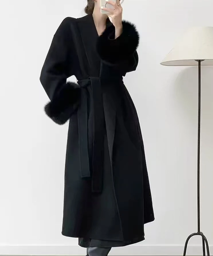 651-700 哩颂服饰2025冬季新款时尚气质套装