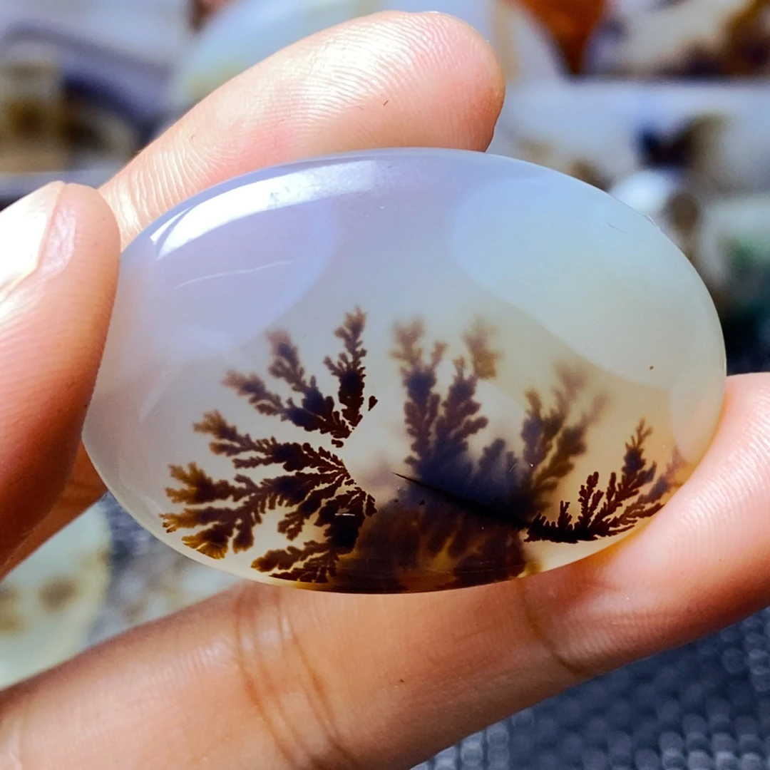 玛瑙/玉髓未镶嵌珠宝半成品