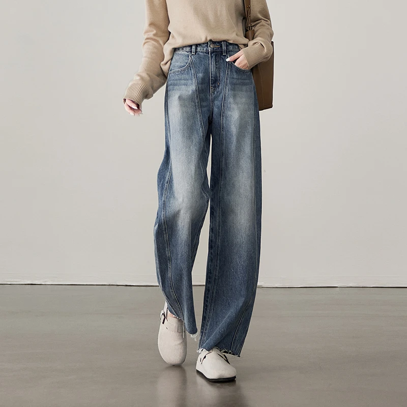 索菲丝尔春季显瘦纯棉镰刀牛仔裤2025时髦流行高腰宽松女裤512617