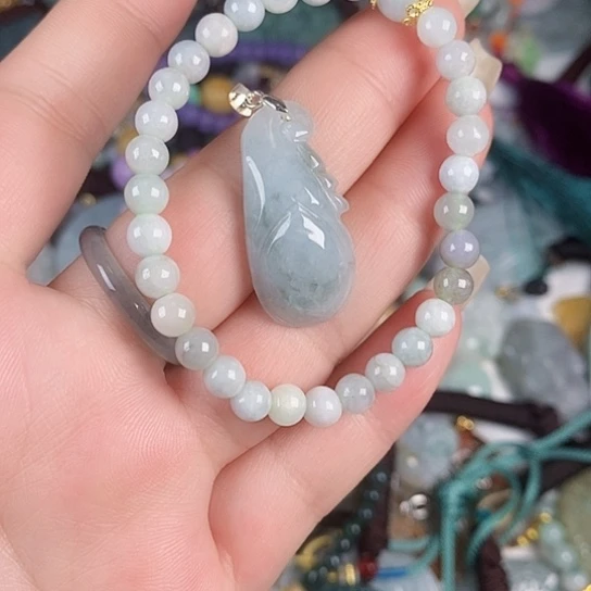 翡翠未镶嵌颈饰天然翡翠