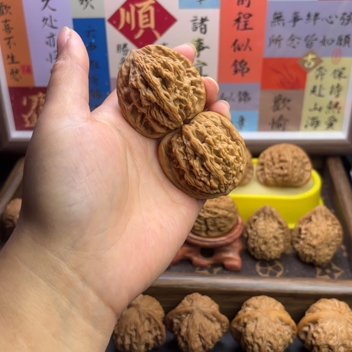 冬***瓜把件文玩核桃全品麦穗虎头