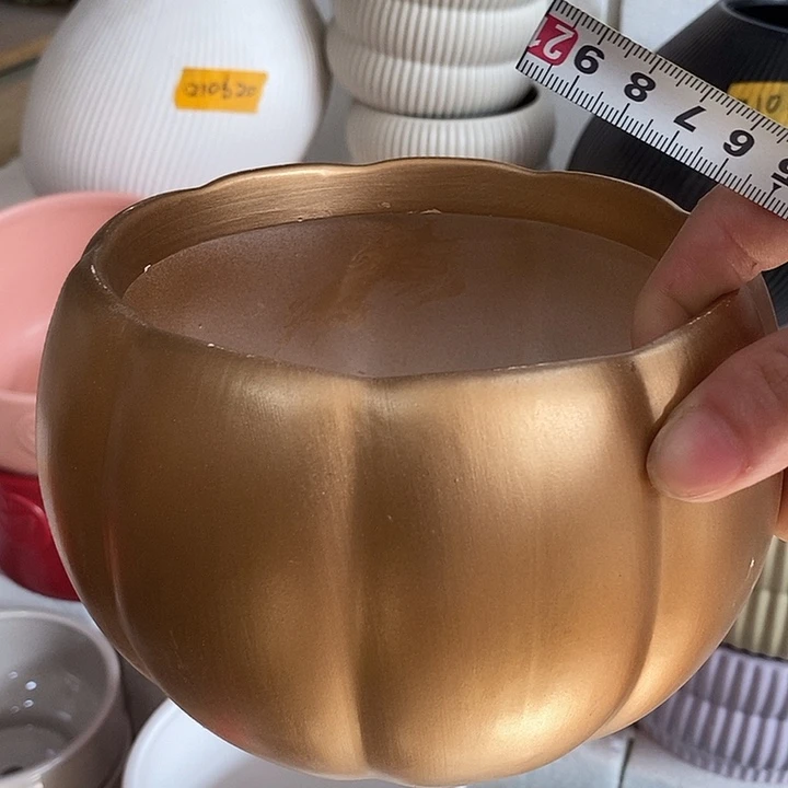 摆件陶盆有孔 瑕疵介意勿拍