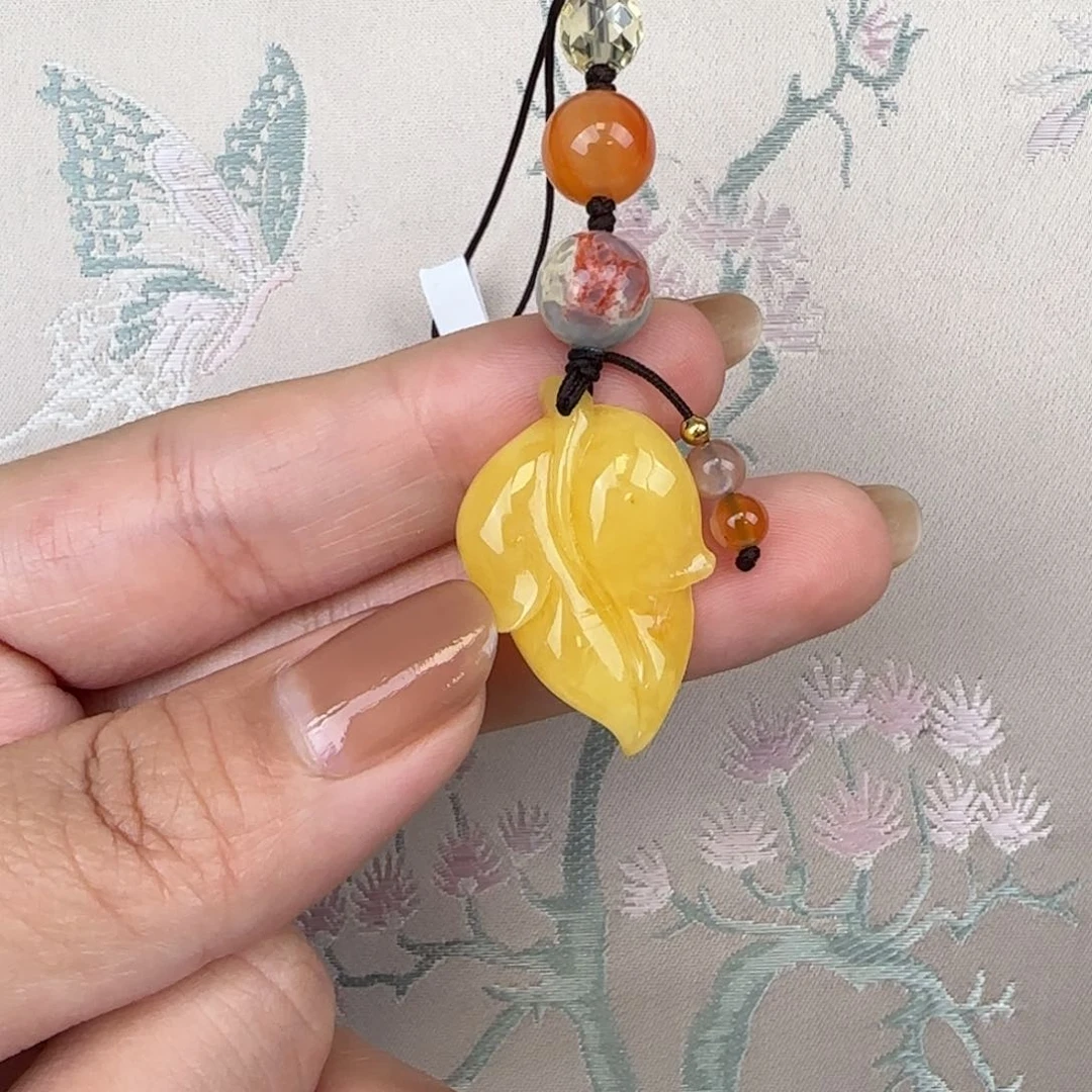 蜜蜡吊坠(赠链)未镶嵌
