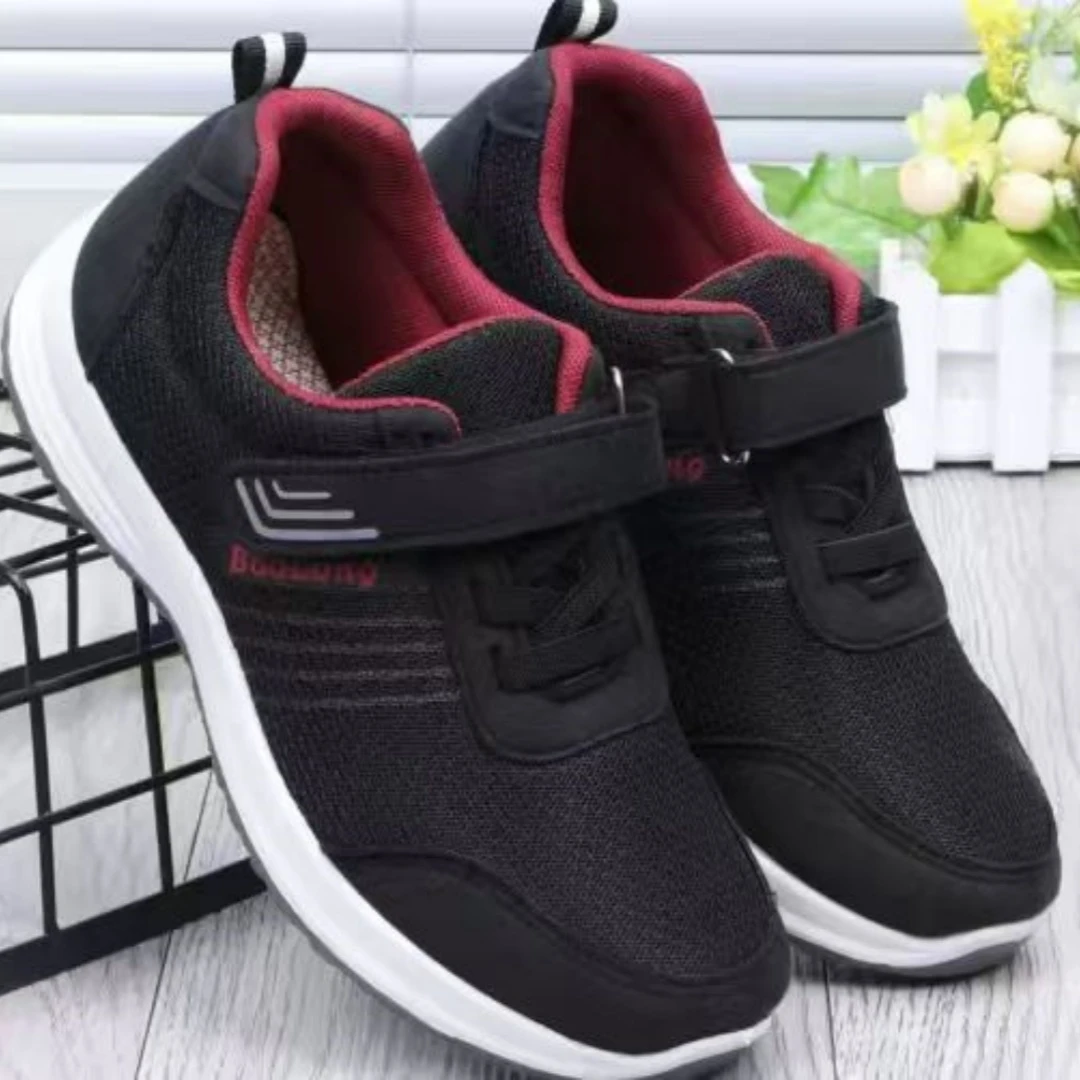 防滑圆头时尚休闲鞋春季运动休闲鞋