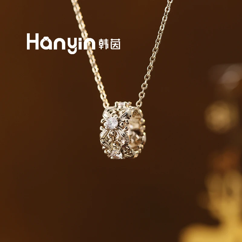 铜合金项链 高定气质克罗风十字架鸢尾花泡泡路路通项链AAA