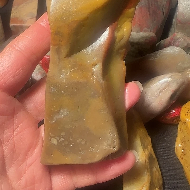 昌化石昌化鸡血石原石