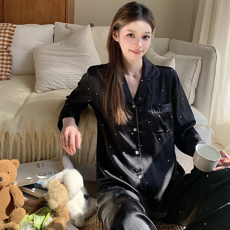2025春季新款冰丝女士睡衣宽松长袖薄款卡通印花翻领家居服套装