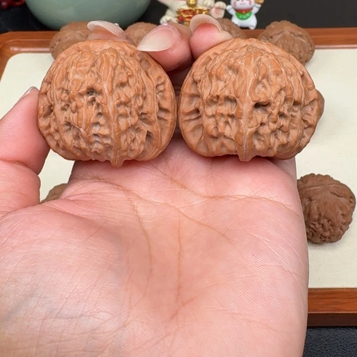 文玩核桃把件全品白狮子43