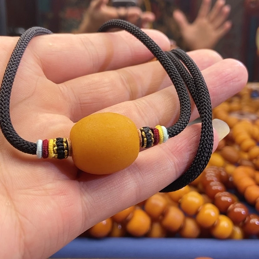 【闪购商品】蜜蜡未镶嵌珠宝奇石