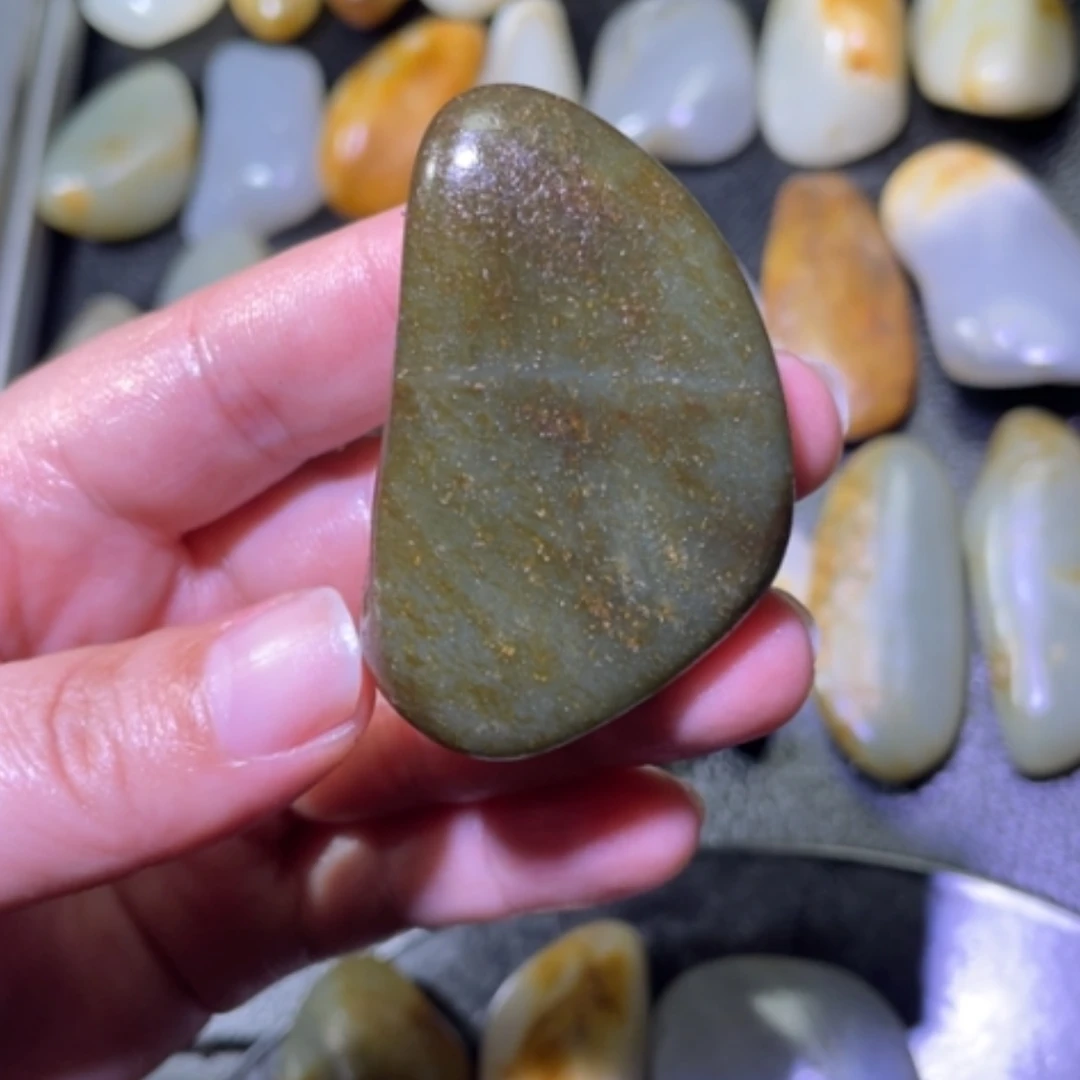 【闪购商品】颈饰未镶嵌和田玉