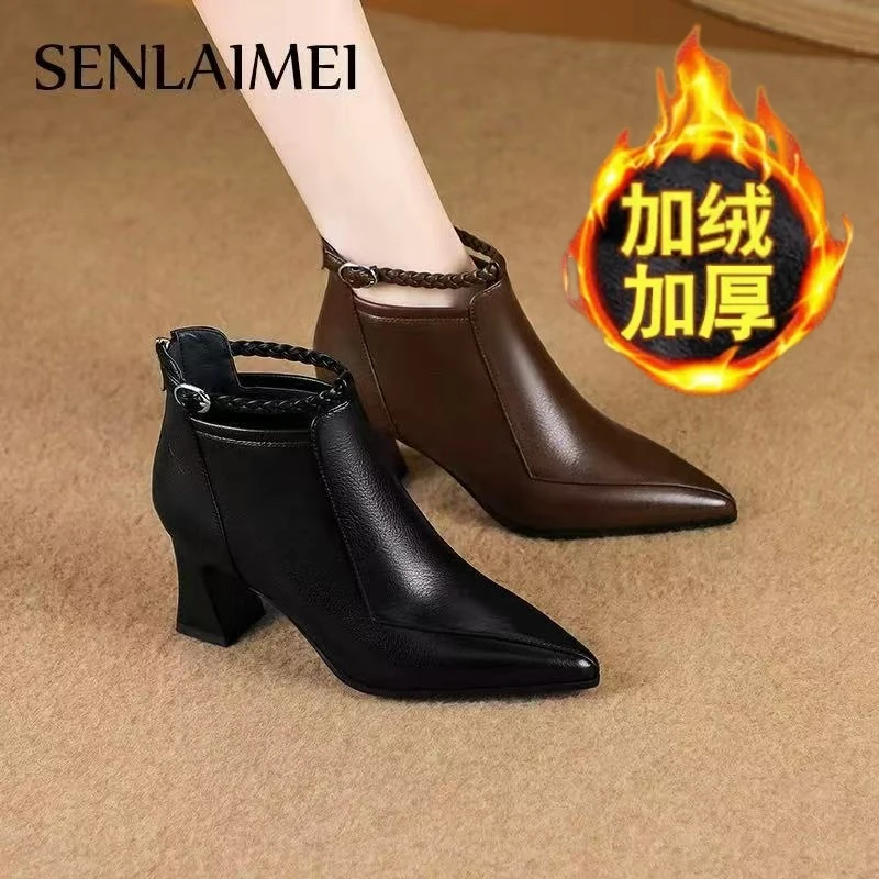 【万达撤柜】英伦时尚粗跟尖头短靴女加绒后拉链高跟鞋瘦瘦靴