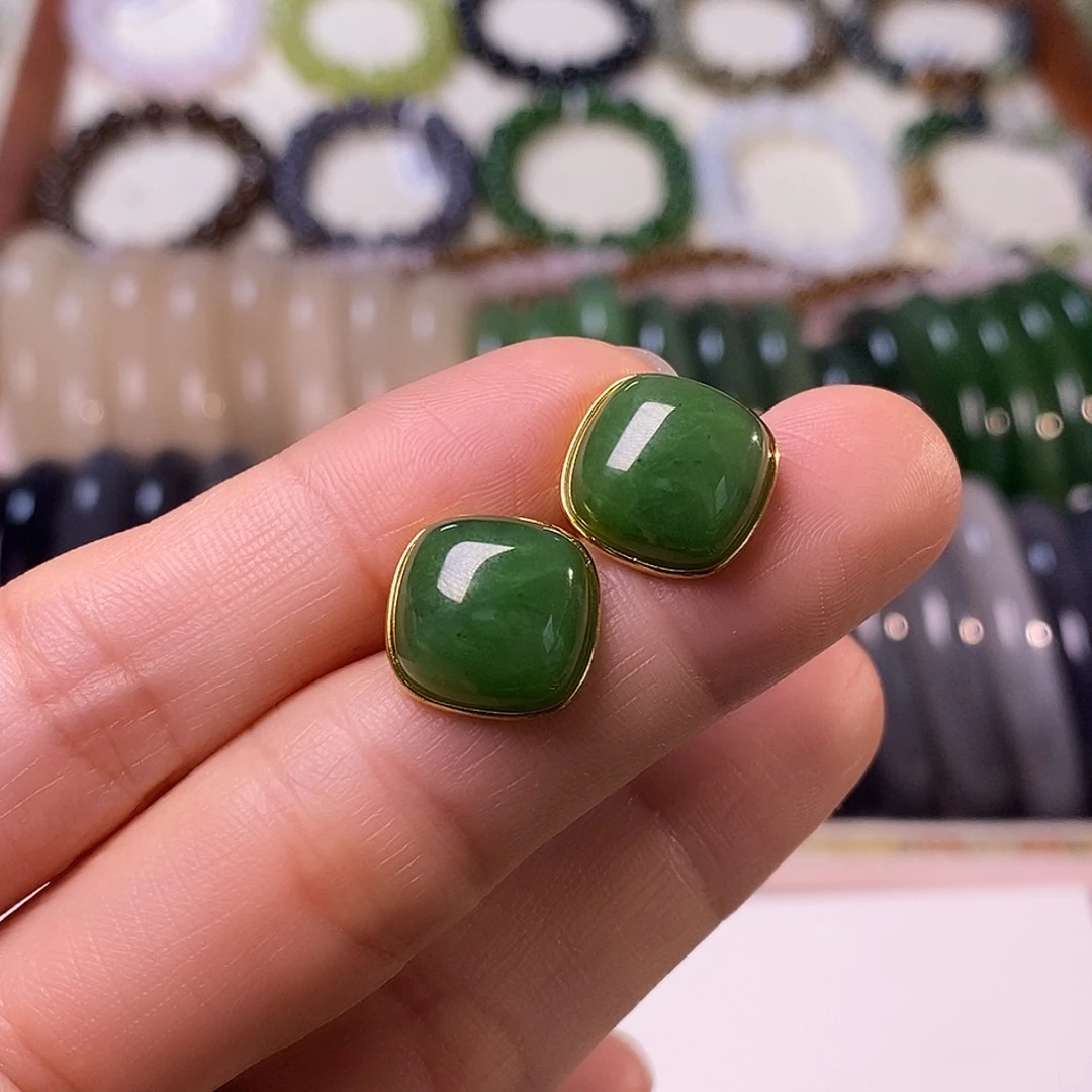 颈饰未镶嵌和田玉碧玉银方糖耳钉