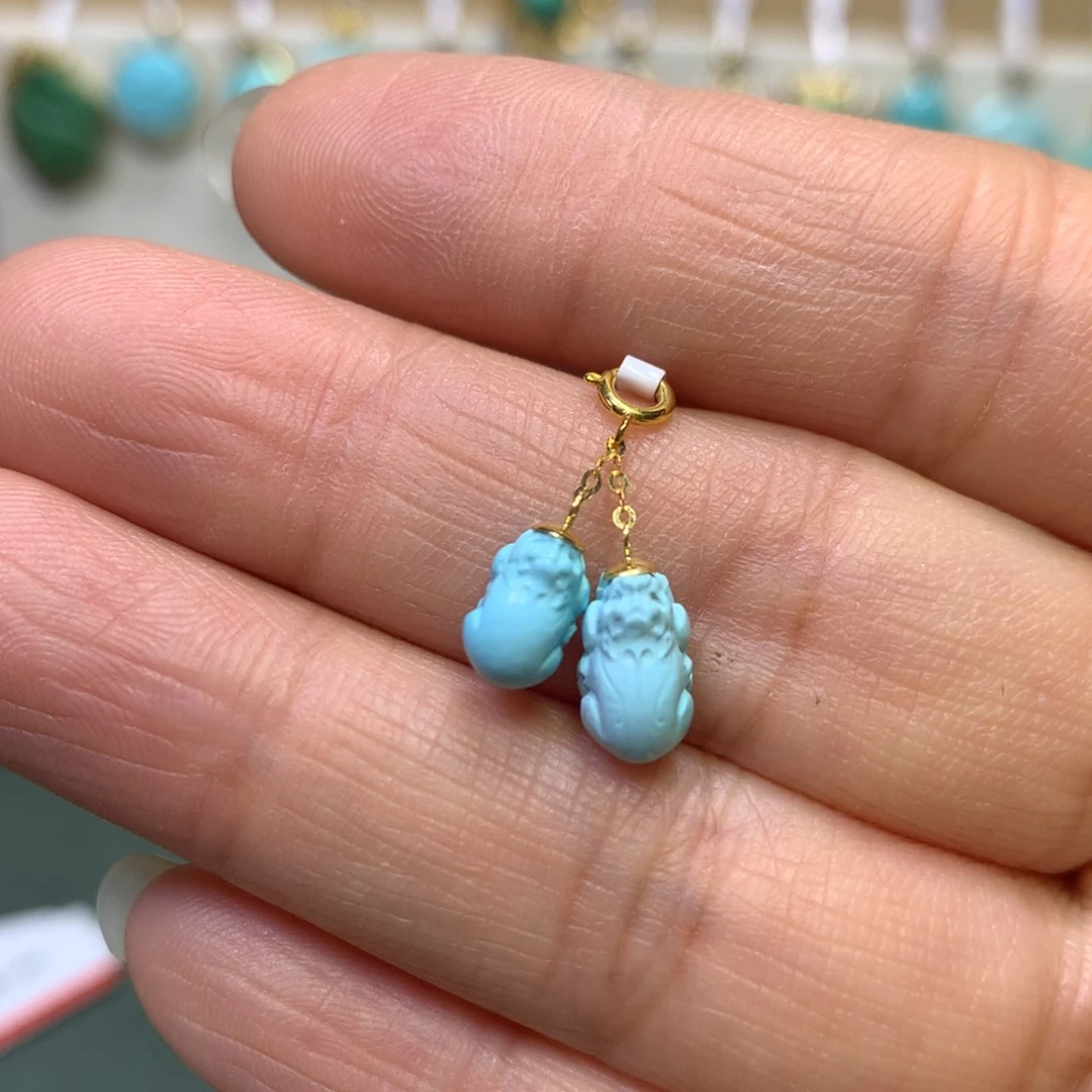 绿松石挂件18K金镶嵌