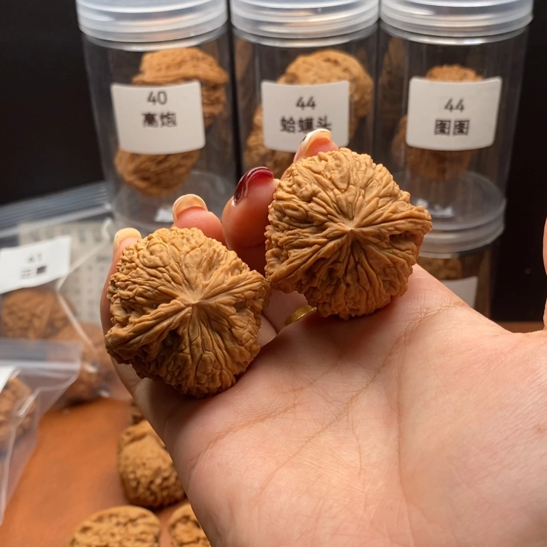 文玩核桃吊坠文玩核桃把件南将石