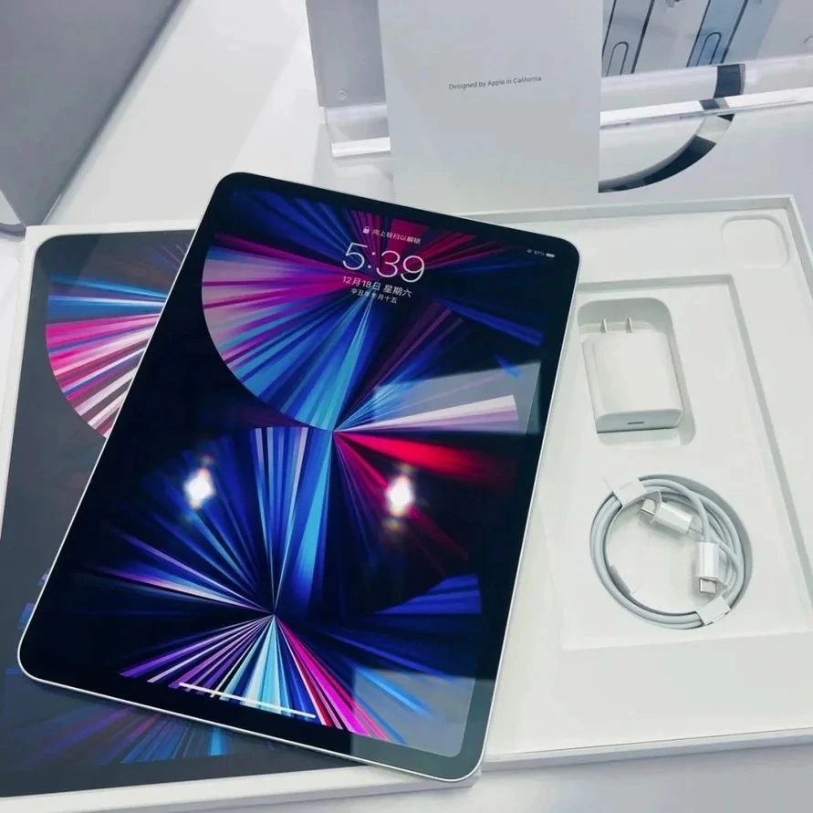 95新 Apple/苹果 21款iPad 10.2寸平板大型游戏商务办公吃鸡