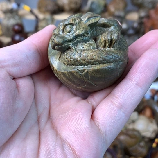 花梨木类金**社绿檀木龙球一个