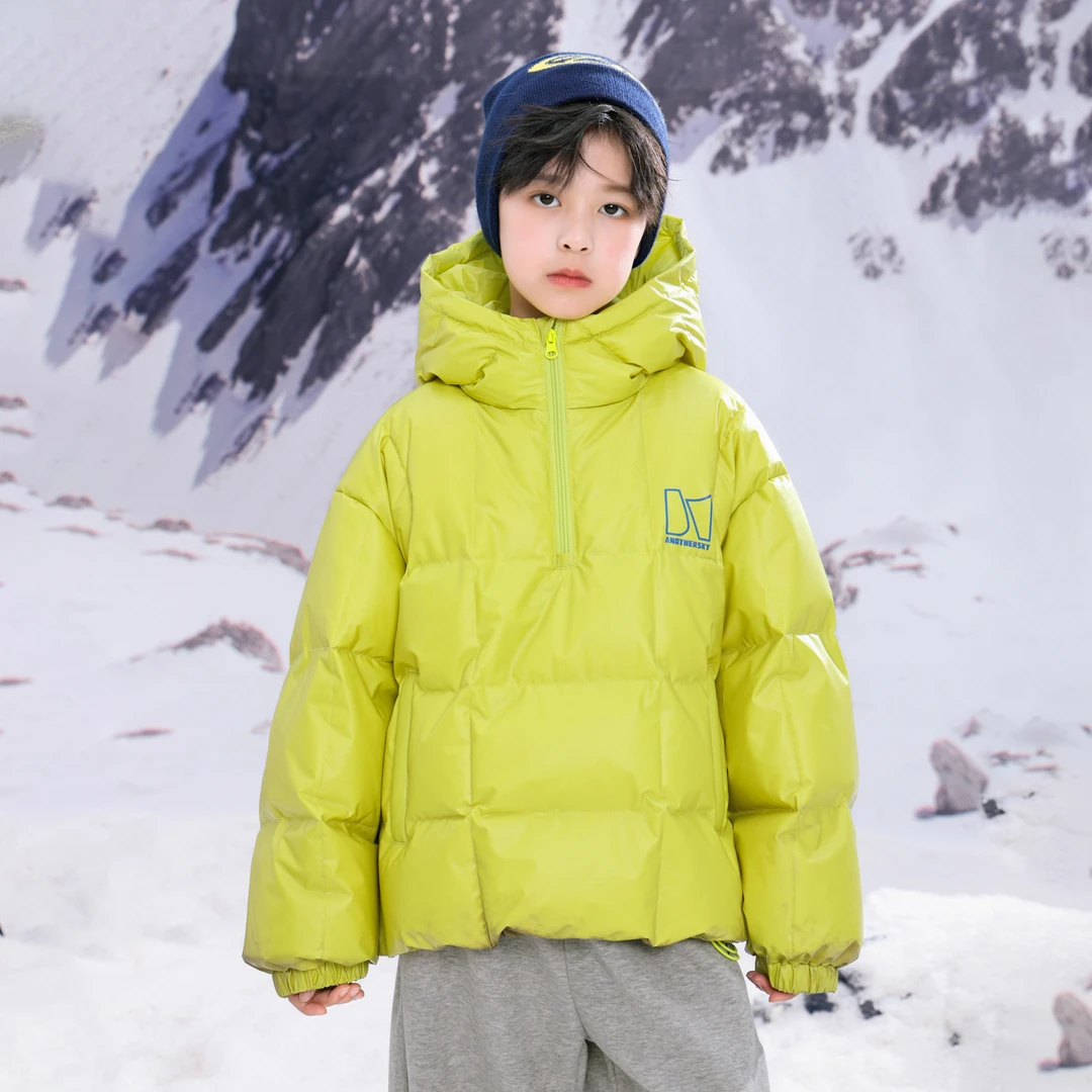 男童冬季户外羽绒服2025新款儿童男孩运动防寒外套