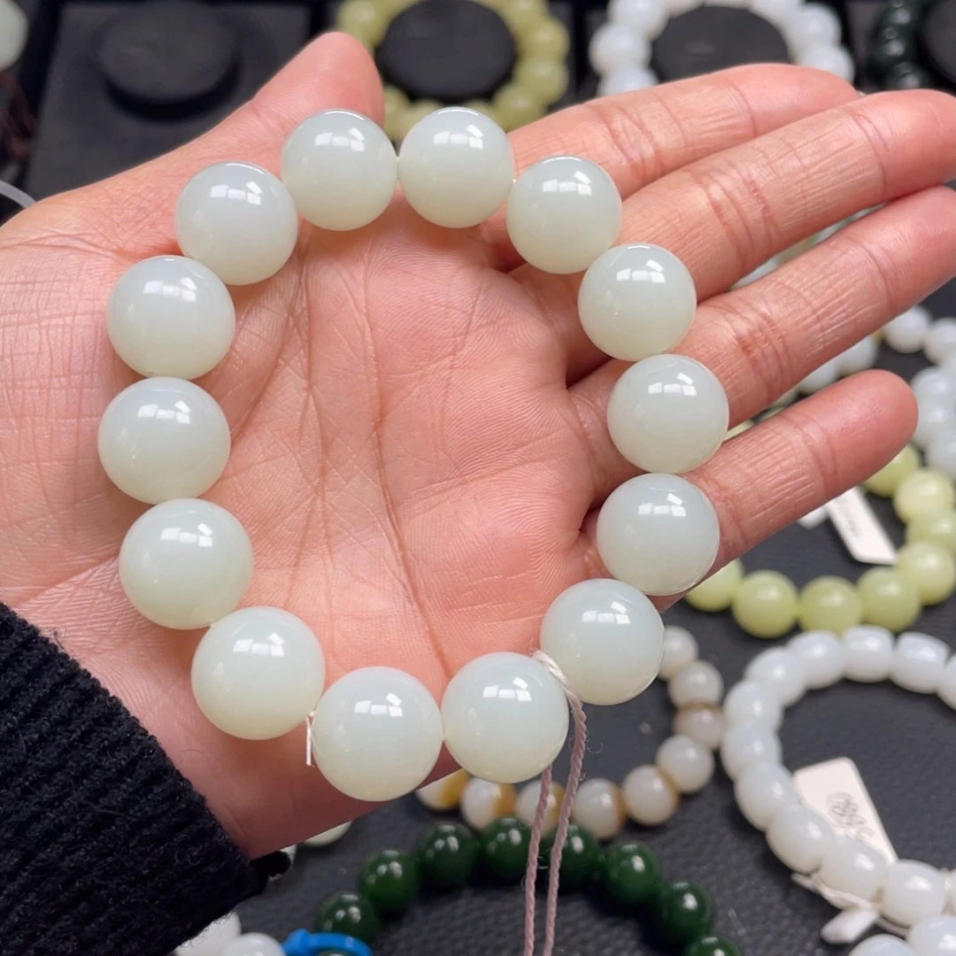 和田玉未镶嵌手链