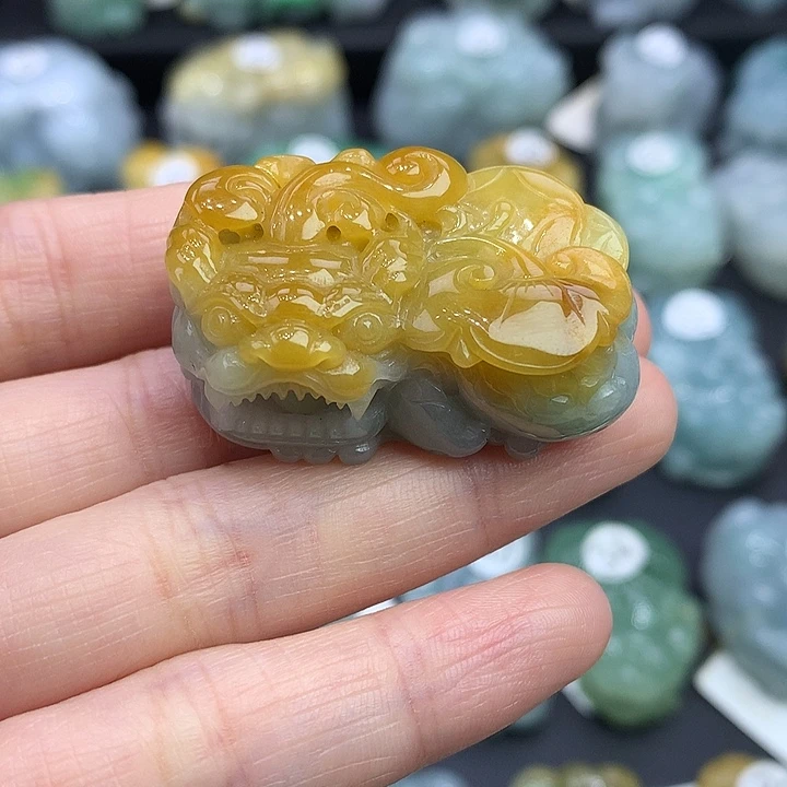 翡翠未镶嵌颈饰天然缅甸A货翡翠貔貅吊坠