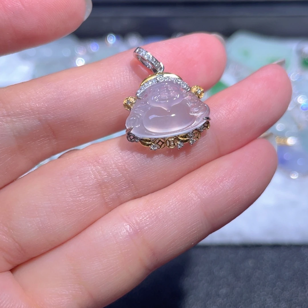 翡翠18K金镶嵌颈饰翡翠