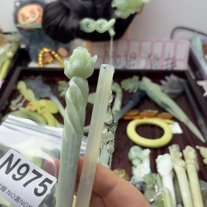 幸****蛇纹石玉合金发饰